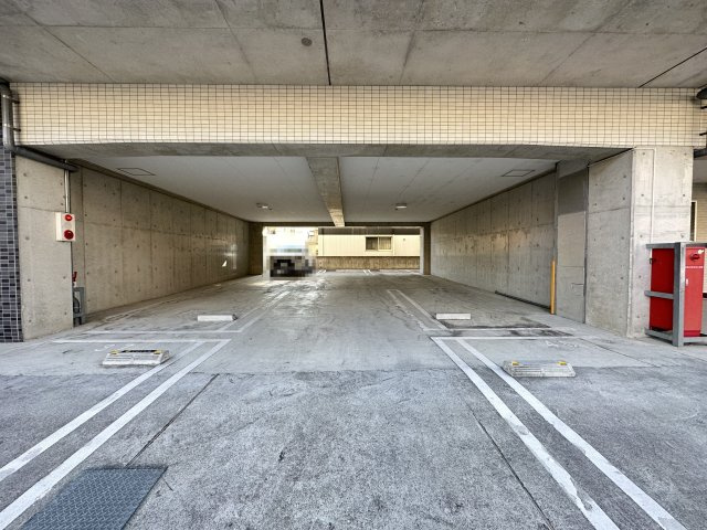 ドリームハウスしののめの駐車場