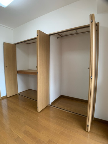 単身用でこれだけ収納があれば助かりますね