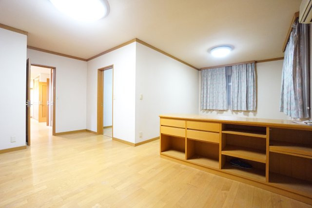 福井市上北野戸建ての居間・リビング