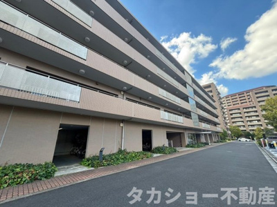 【外観】 | ガーデンプラザ新検見川16番館 | 外観も気になるポイント