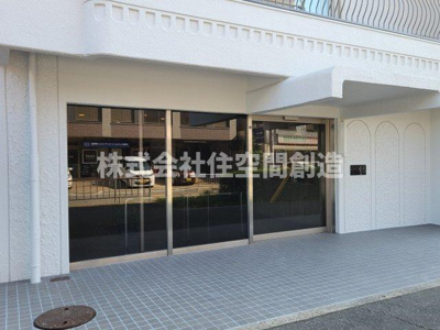 【エントランス】 | シャンボール豊中