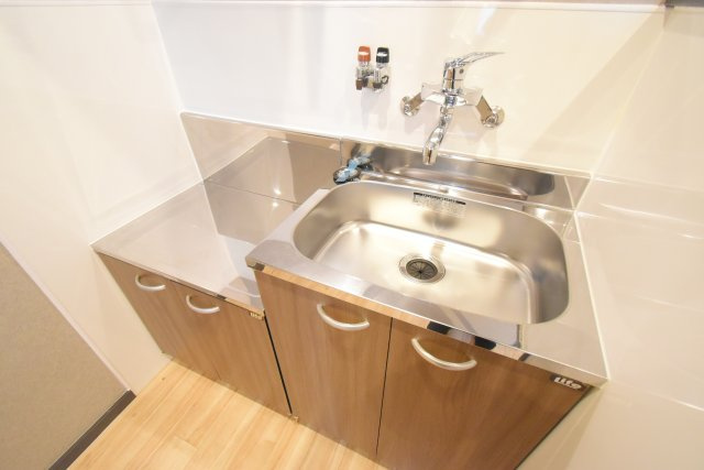 クレセンシャル神足のキッチン