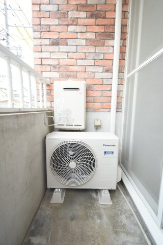 クレセンシャル神足のバルコニー