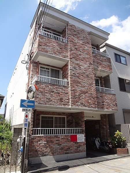 クレセンシャル神足