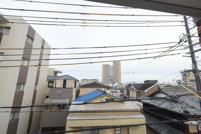 クレセンシャル神足の展望