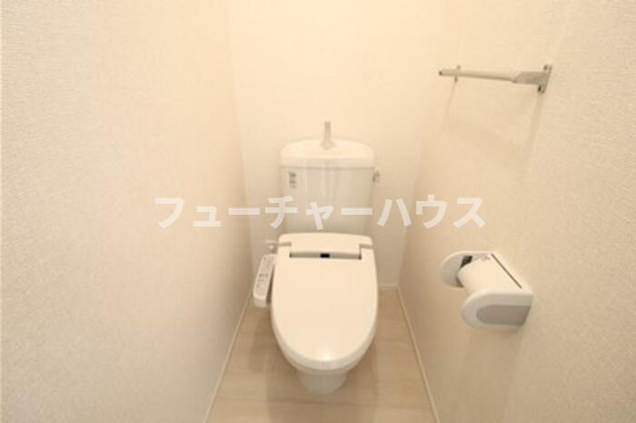 ロイヤルプレイスＪのトイレ
