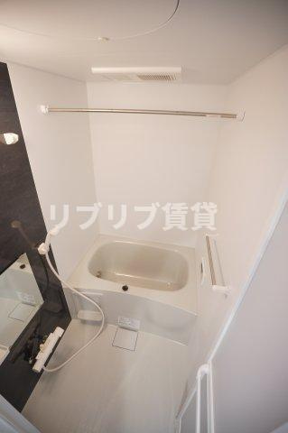 UNWIND千葉の浴室