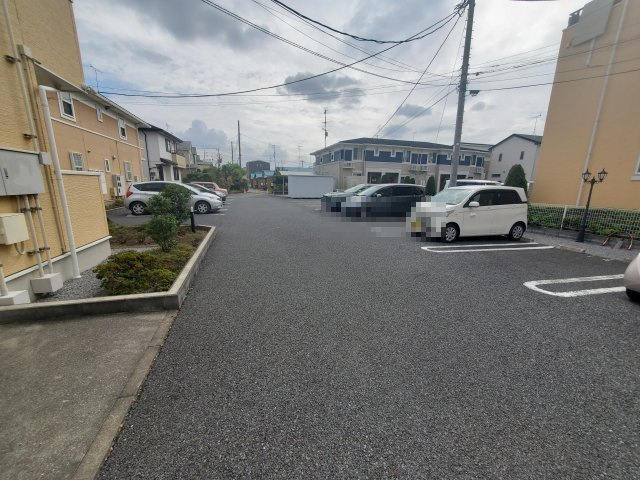 ウィズの駐車場|カースペースがあります