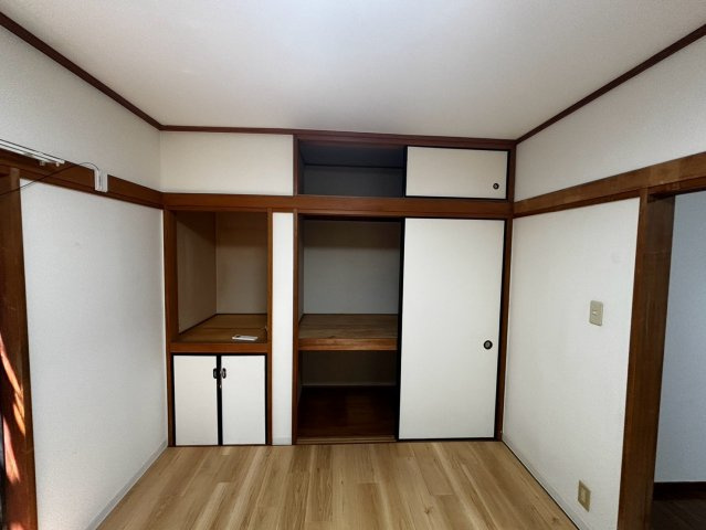 西川口コスモの収納