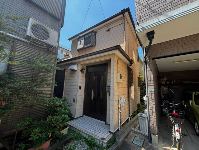 西川口コスモのエントランス