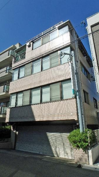 横山ビルの外観|建物外観を気になさる方へ、見た目の良い物件です