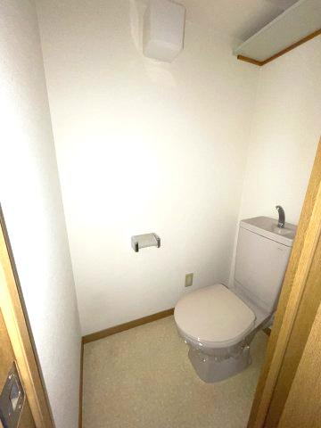 ビーブル・デスポワール御影のトイレ|シンプルで使いやすいトイレです