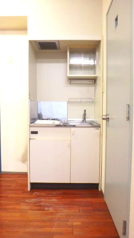 SKビルのキッチン