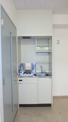 SKビルのキッチン