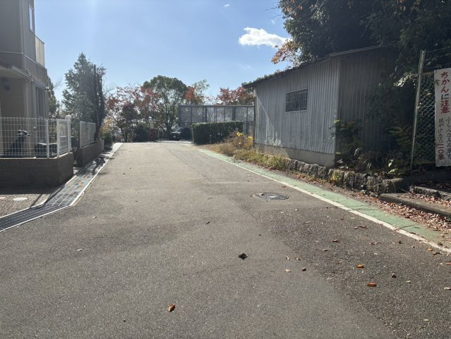 西宮市角石町土地の前面道路含む現地写真