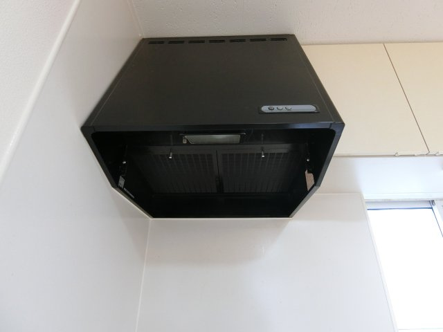 メゾン・ド・スズランの設備|キッチン換気扇です