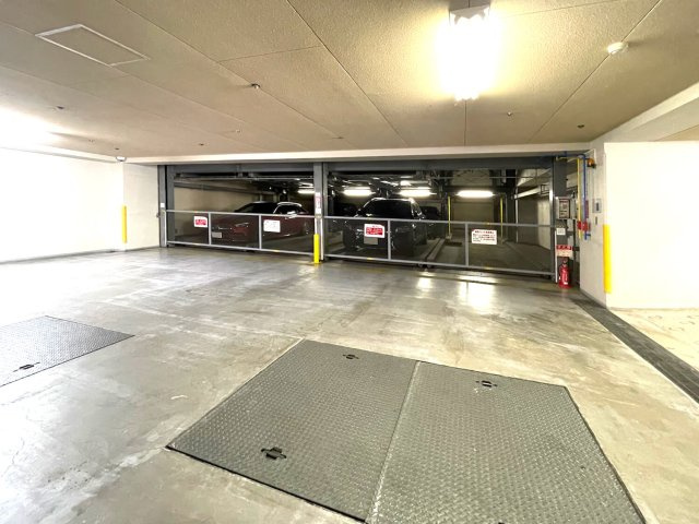 パレスエクセル新神戸の駐車場|駐車場があります
