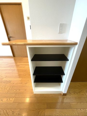 パレスエクセル新神戸の収納|こまごまとしたものを収納できそうですね