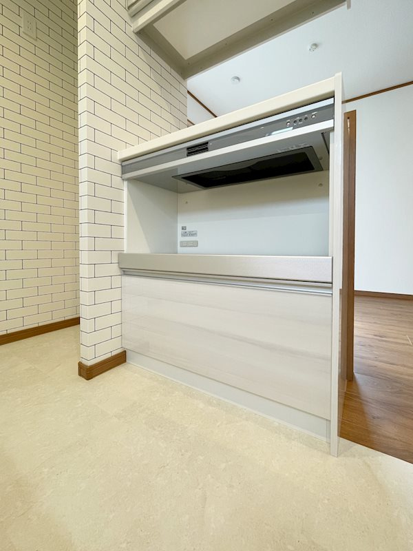 西宮市泉町　中古戸建の設備|キッチンカウンター
