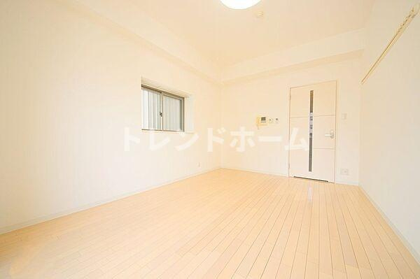 ラムール谷町の居間・リビング|選べる家電プランあり！！