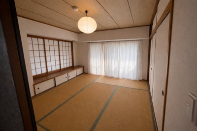 【和室】 | ルネ神戸北町Ⅱノースコート1番館 | 広々明るい和室