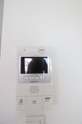 来訪者が確認できるＴＶモニターホン♪