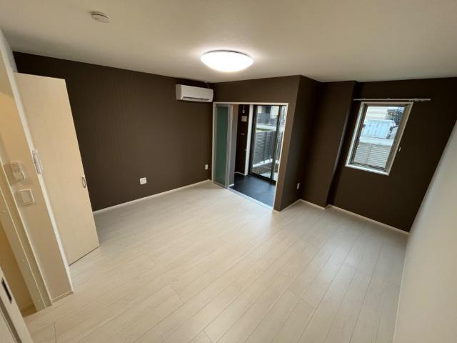 射水市三ヶ賃貸アパート新築工事の居間・リビング|リビング（イメージ）