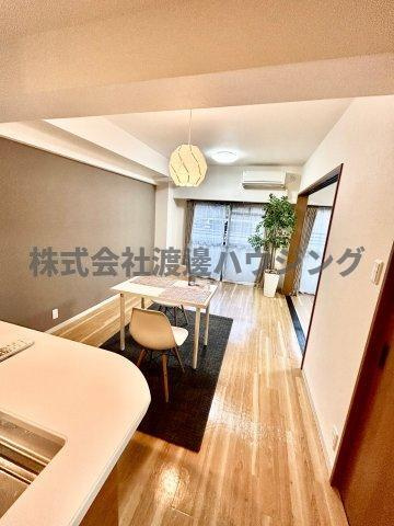 パークアベニュー緑地の内装