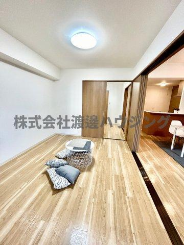 パークアベニュー緑地の洋室