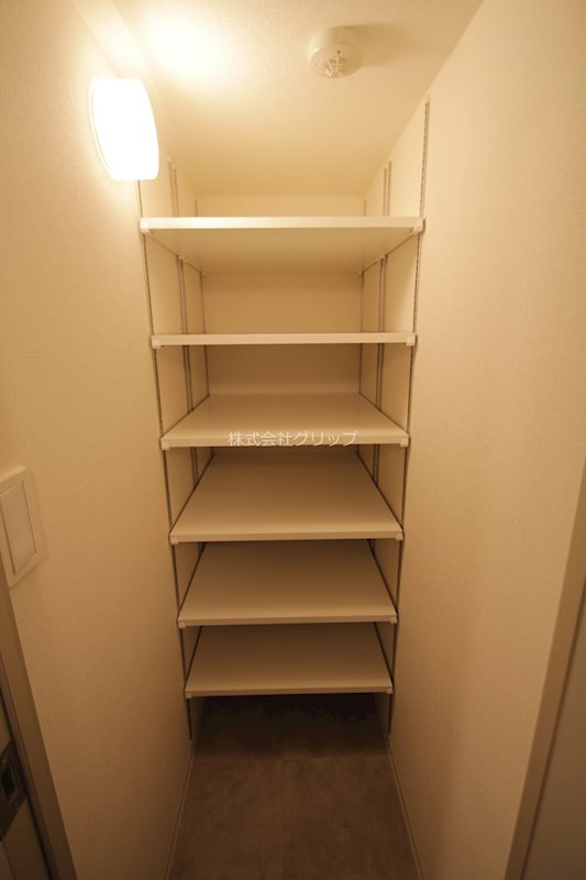 アポロヒルズ関内の収納