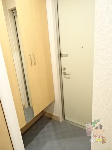 ウィング　Ｂの玄関