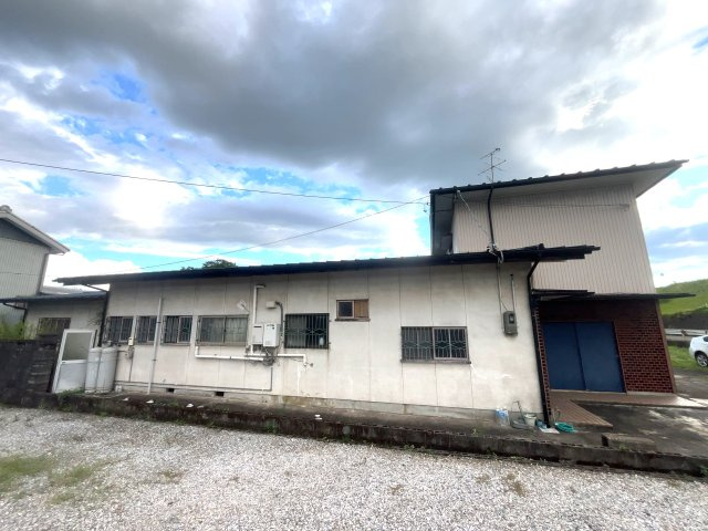 ６４０４０　岐阜市茶屋新田中古戸建ての外観