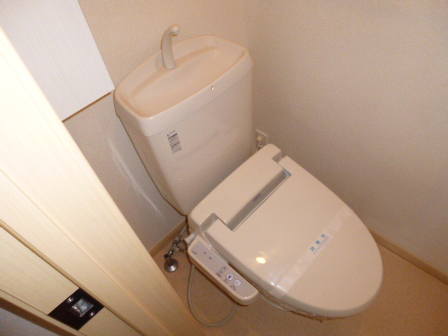 倉敷市東塚２丁目のアパートのトイレ