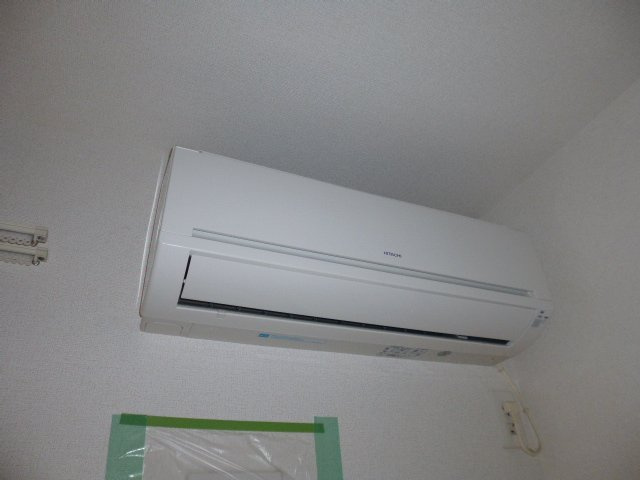 倉敷市東塚２丁目のアパートの設備|エアコン