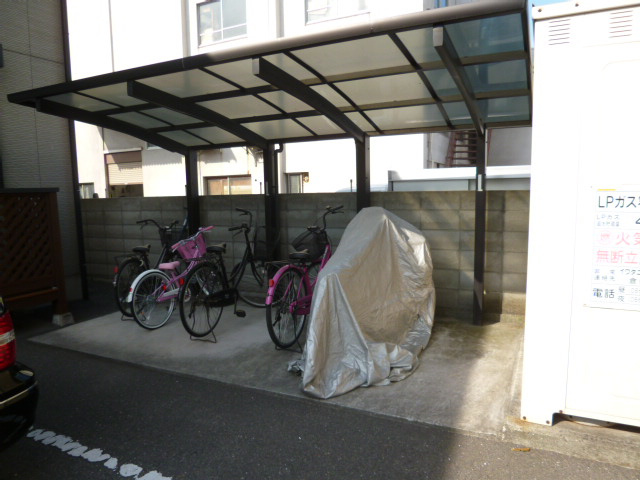 倉敷市児島小川町のアパートのその他共用部分|駐輪場