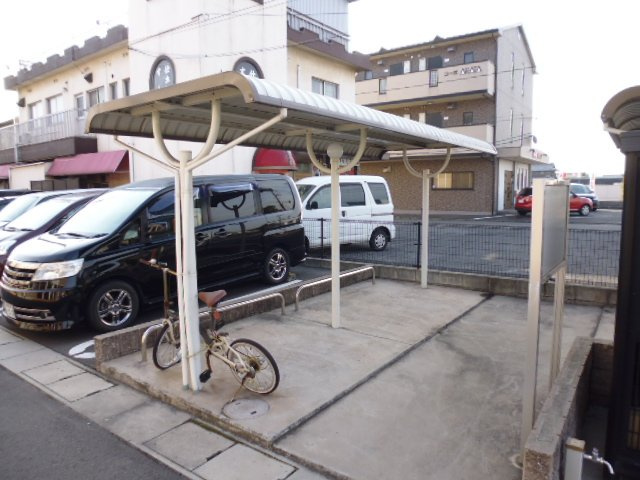 倉敷市東塚５丁目のアパートのその他共用部分|駐輪場