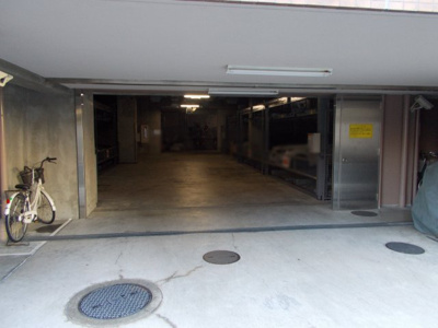 【駐車場】 | ヴィルヌーブ吹田山手町