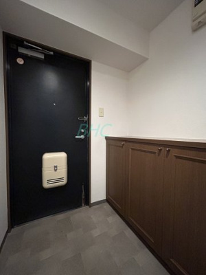 【玄関】 | ライオンズマンション大津秋葉台 | ただいまと叫びたくなるような玄関は毎日の行き帰りで使う空間。