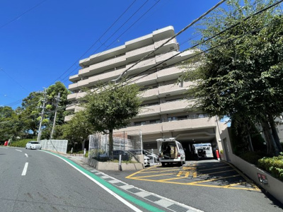 【外観】 | ライオンズマンション大津秋葉台 | 近隣・周辺環境や街並みなど、是非一度、現地をご確認ください。
