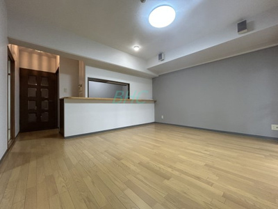 【居間・リビング】 | ライオンズマンション大津秋葉台 | ご家族やお客様との時間など、多くの時を刻む空間.
