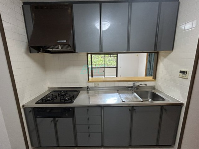 【キッチン】 | ライオンズマンション大津秋葉台 | お手入れも簡単にできるなど、毎日を楽しくするキッチンスペースに仕上げました

