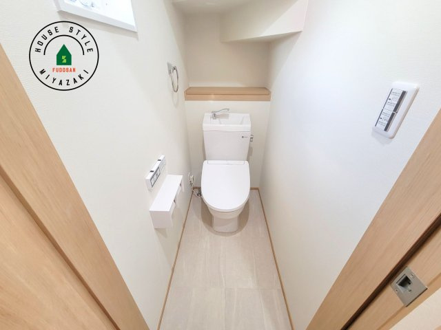 第3清武町今泉モデル（1号棟）のトイレ|温水洗浄便座を完備しております。