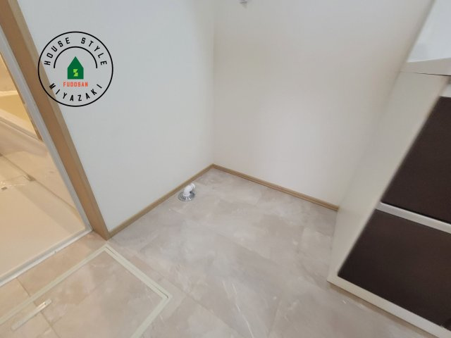 第3清武町今泉モデル（1号棟）のランドリースペース|ランドリースペースとなります。広々して有効的にご使用できます。 