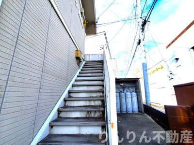 【エントランス】 | ハイツ南昭和 | ゆとりのあるエントランスです