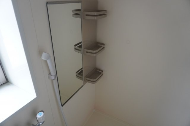 仲介手数料0！！リバーフロントレジデンスの浴室