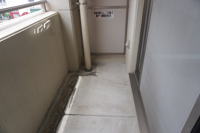 仲介手数料0！！リバーフロントレジデンスのバルコニー