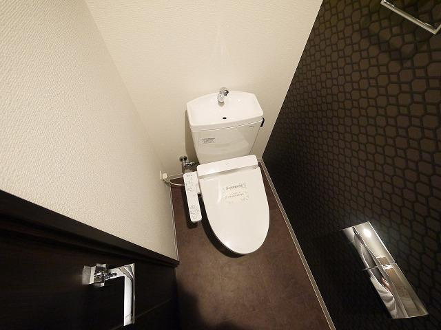 幸court　nara　sanjoのトイレ|清潔感のあるトイレです