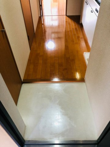 仲介手数料0！！パルティーダの玄関