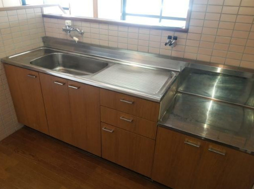 熊本市中央区八王寺町の賃貸マンションのキッチン