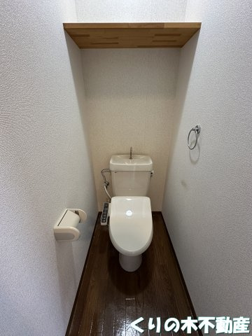 【トイレ】 | フォブール山本C | ゆったりとした空間のトイレです